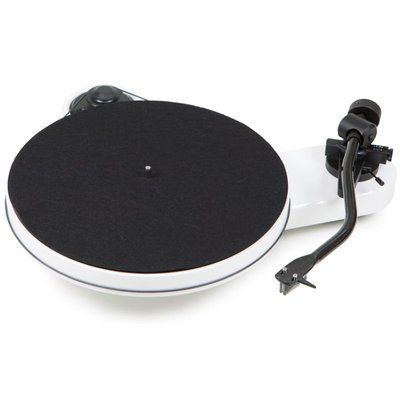 Проигрыватель виниловых дисков Pro-Ject RPM 3 Carbon (2M Silver) 225816 фото